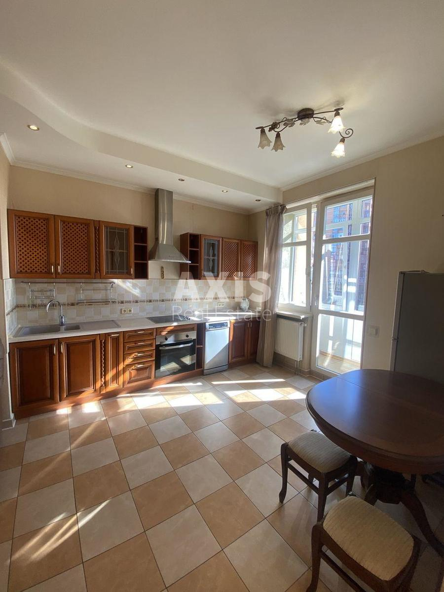 3k apartment vul. Mazepy Ivana 3