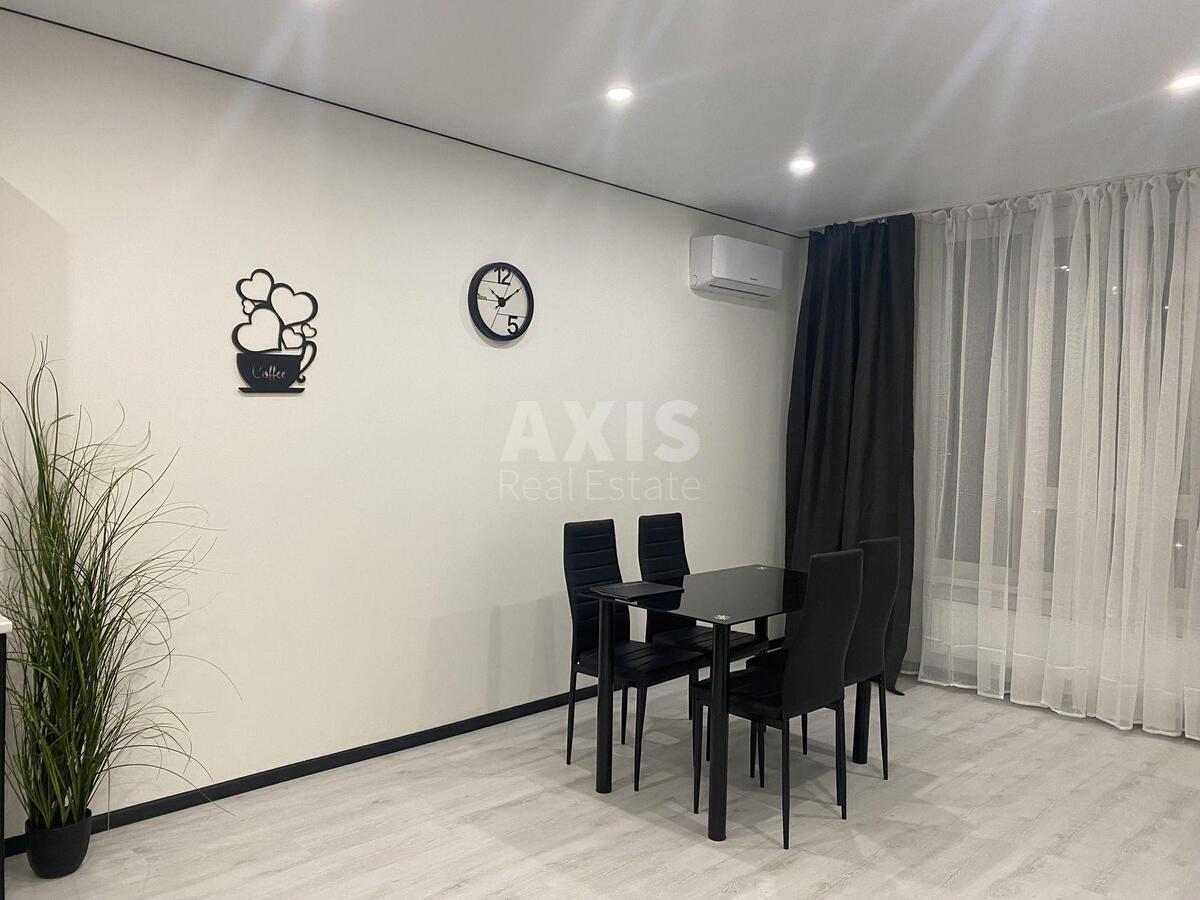1k apartment vul. Oleksandra Olesja 8/173