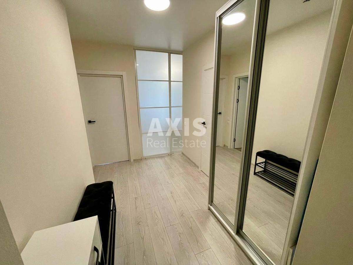 1k apartment vul. Prychal'na 123