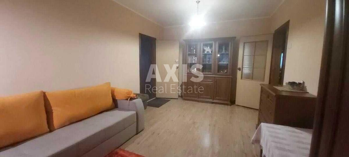 2k apartment vul. Rudenko Larysy 211