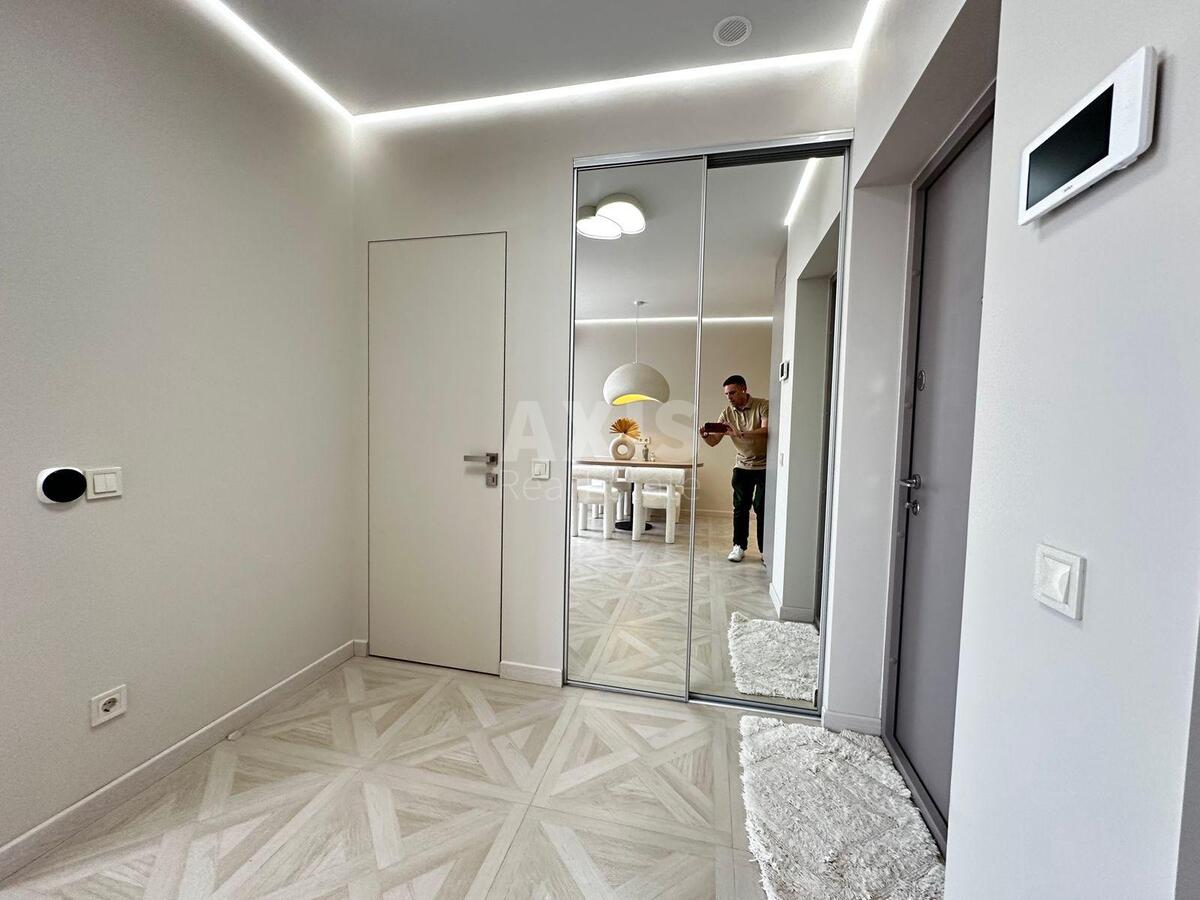 1k apartment vul. Vsevoloda Zmijenka 191