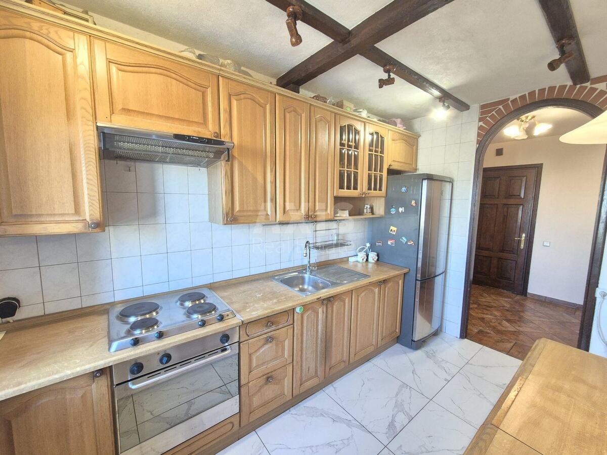3k apartment nab. Dniprovs'ka 7605270