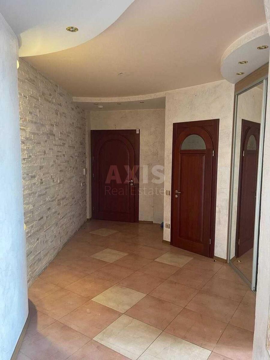 4к квартира ул. Митрополита Андрея Шептицкого 10603820