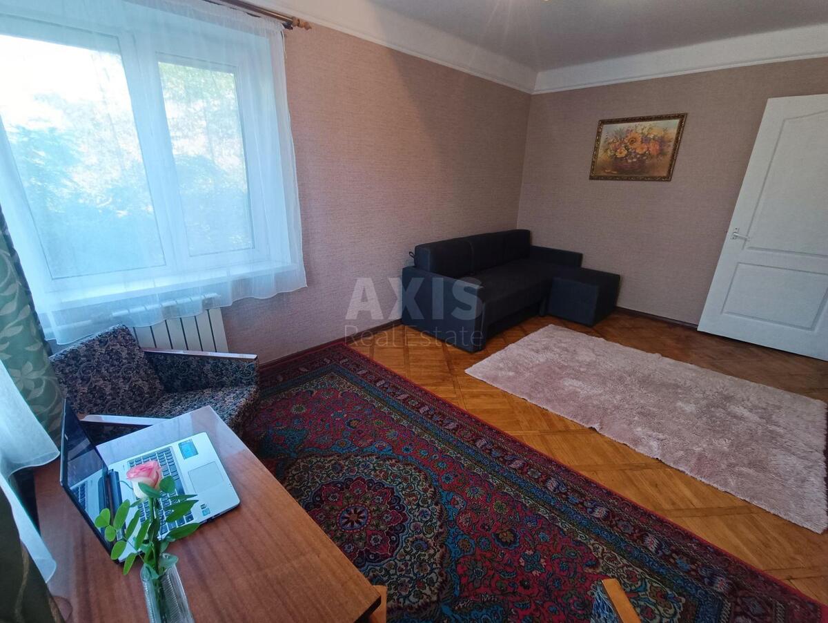 2k apartment vul. Parkovo-Syrec'ka 123