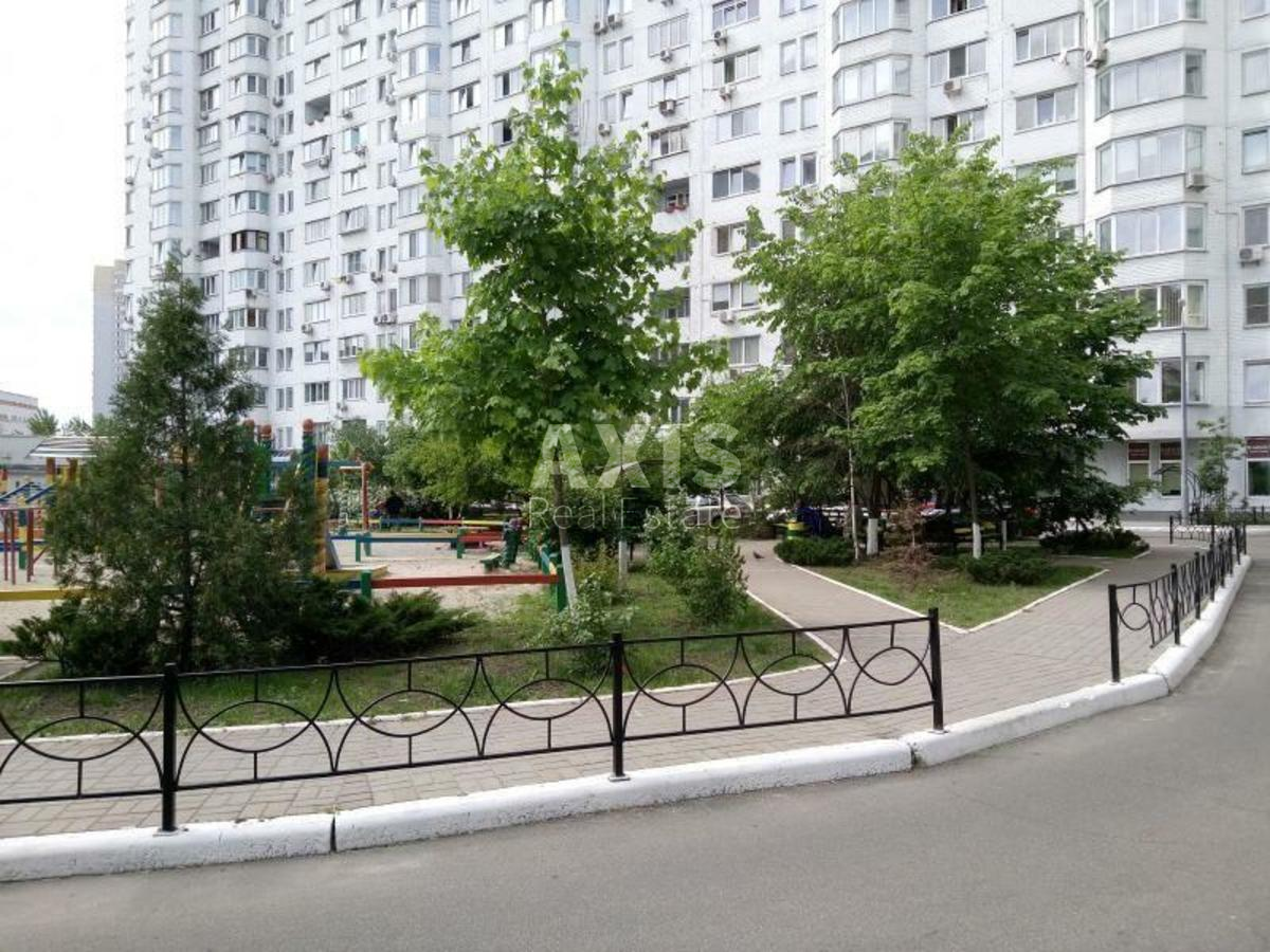 2k apartment pr-t Bazhana Mykoly 108