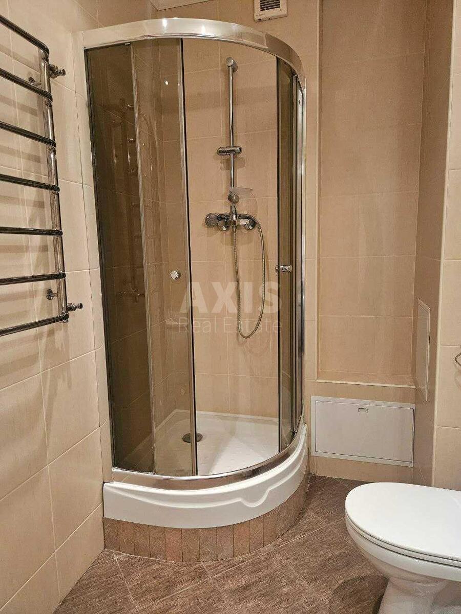 3k apartment vul. Pan'kivs'ka 27/7815