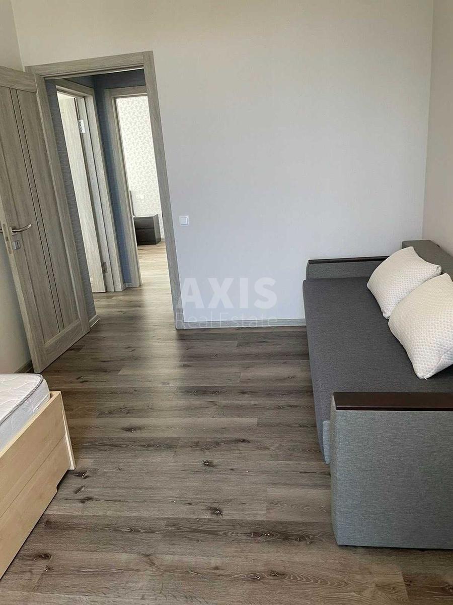 3k apartment vul. Zarichna 22