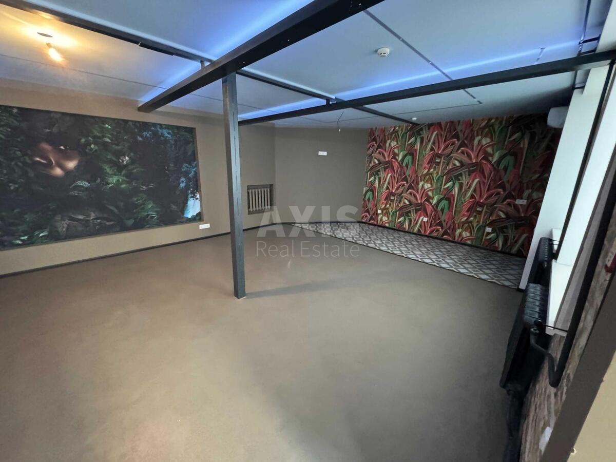 Office vul. Kostjantynivs'ka 75, 55m2