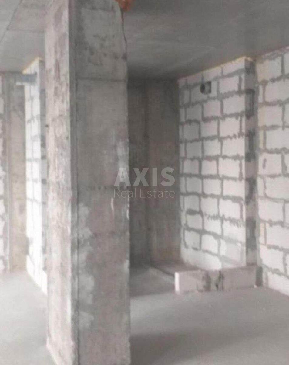 1k apartment vul. Dragomyrova Myhajla 4В1