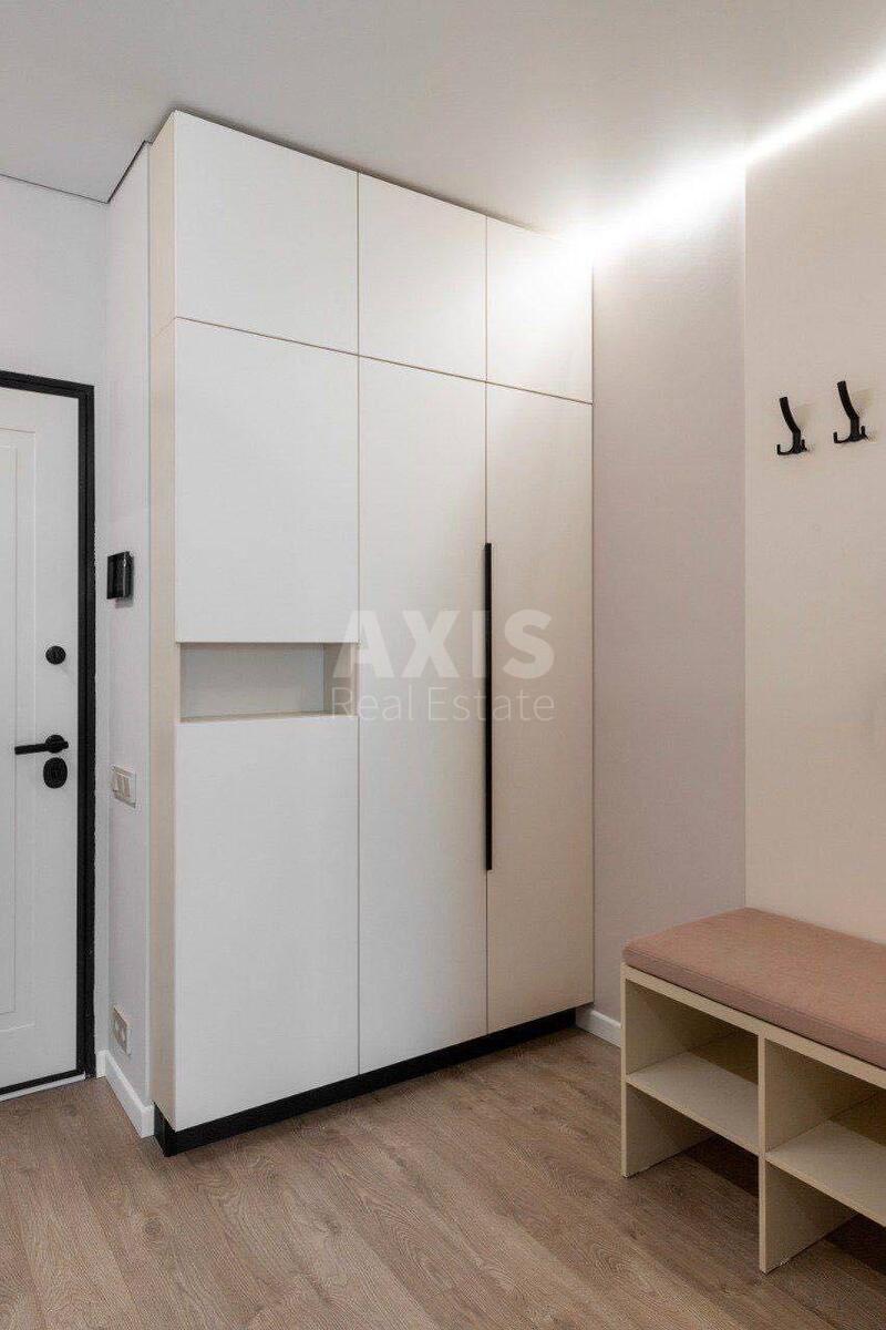 1k apartment vul. Barbjusa Anri 52/12