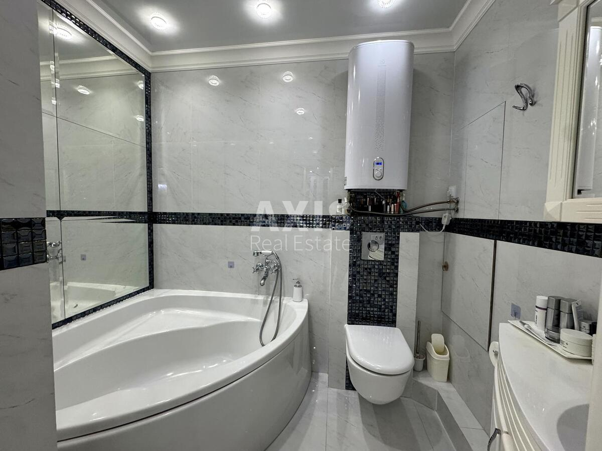 1k apartment vul. Kazarmenna 6Г6150810