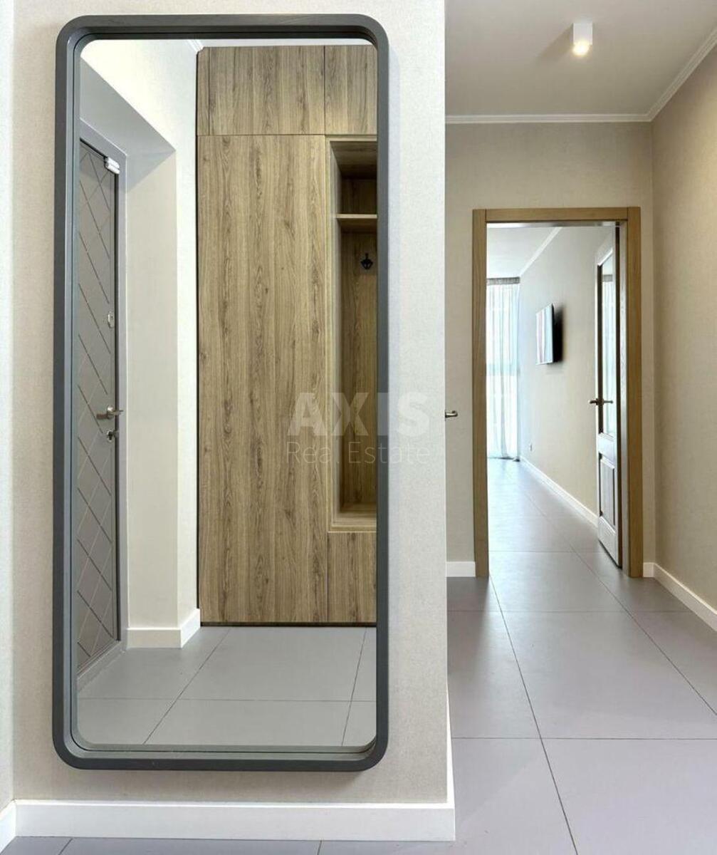 2k apartment vul. Mykil's'ko-Slobids'ka 154