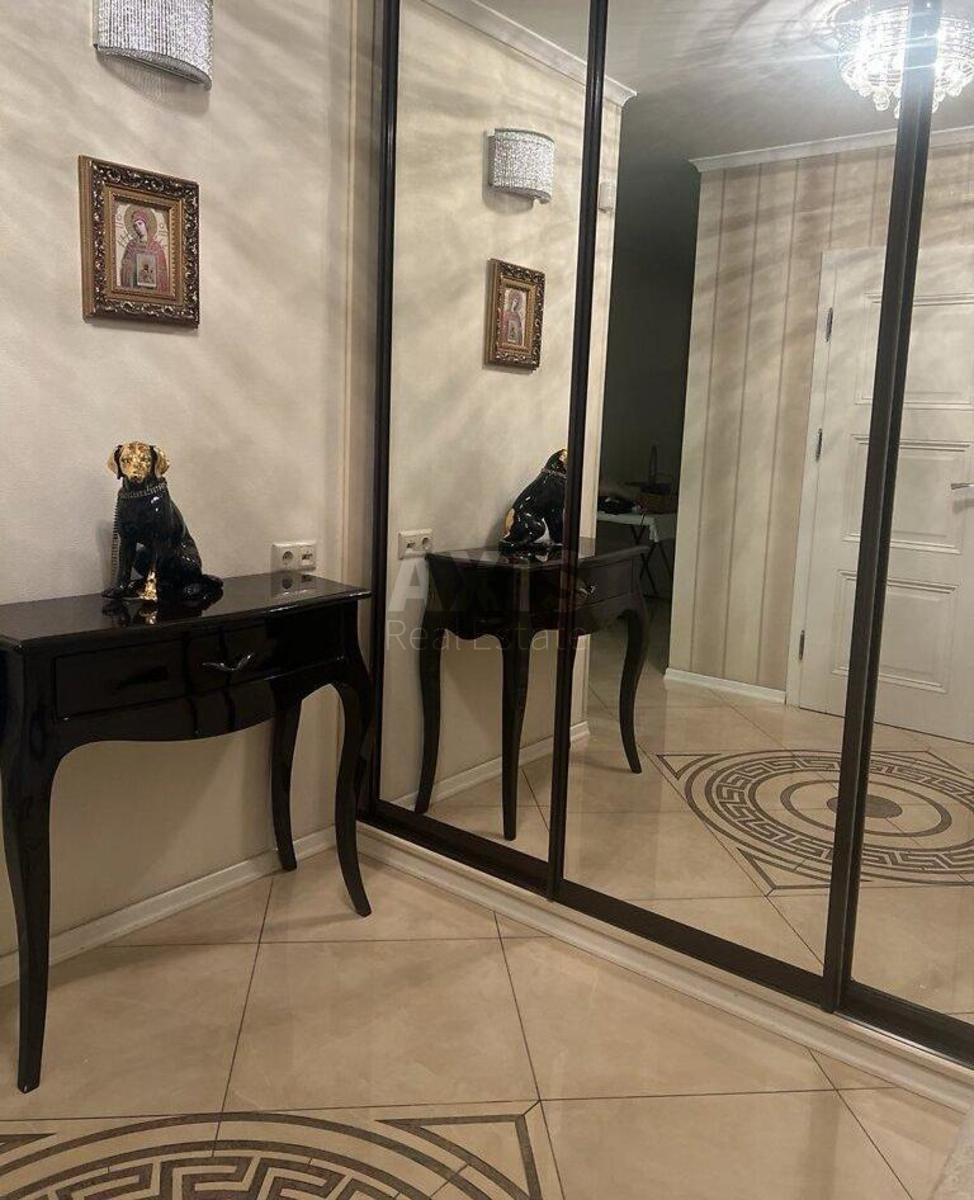 2k apartment vul. Irpins'ka 69А1