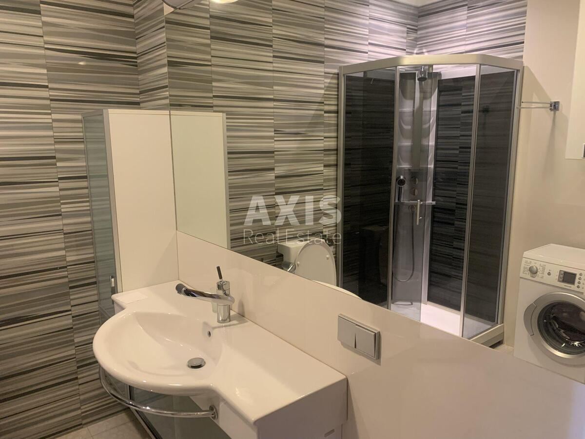 2к квартира ул. Ильенко Юрия 18Б568687