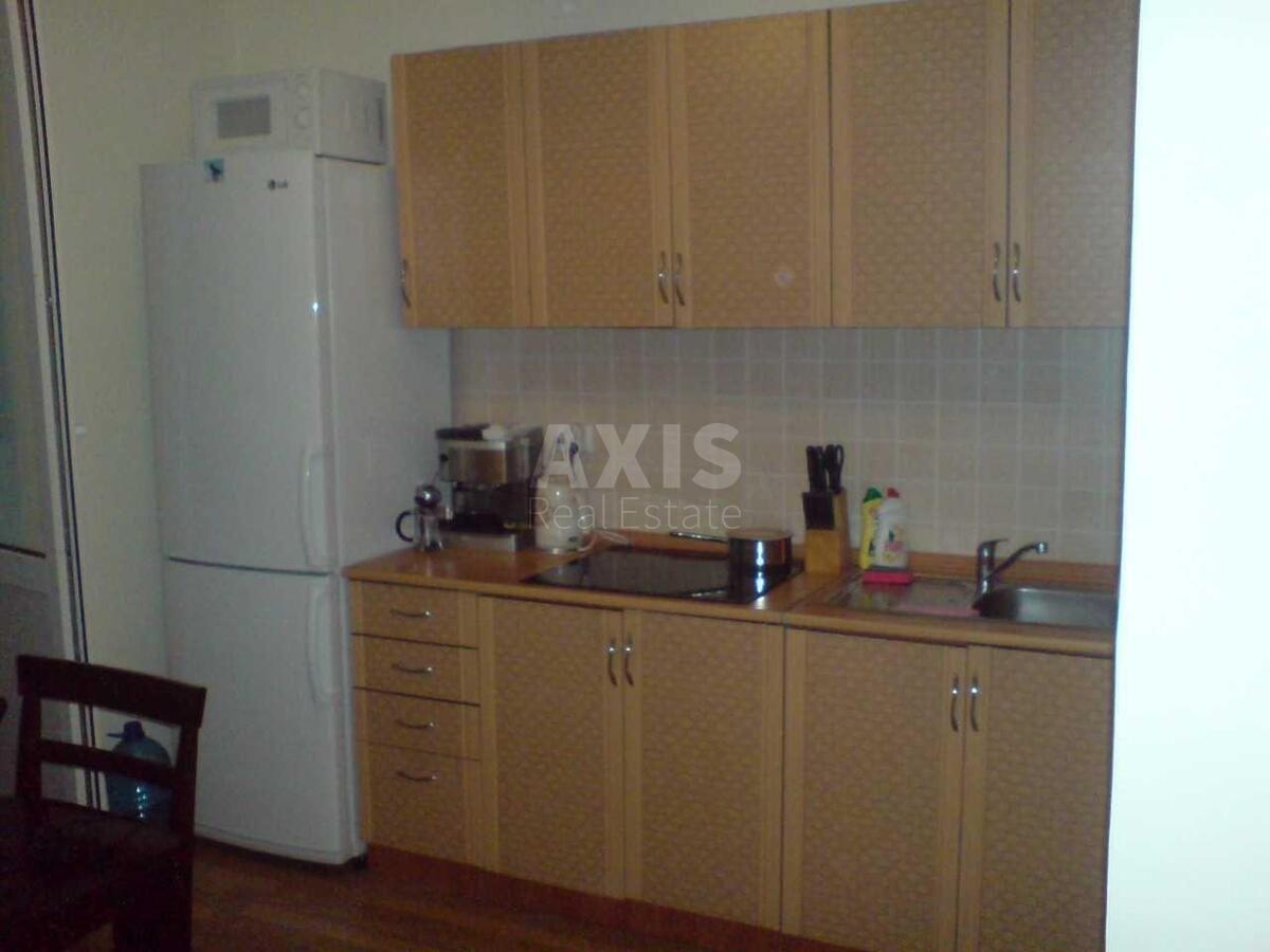 1k apartment vul. Zarichna 16