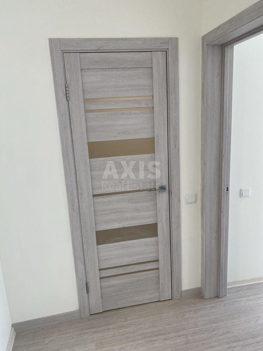 1k apartment vul. Pivnichno-Syrec'ka 12А2