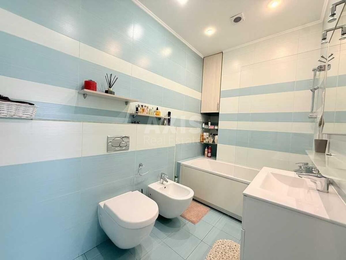 3k apartment vul. Chornovola V'jacheslava 25608077