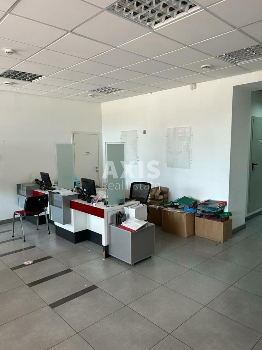 Trade object vul. Dragomanova 44, 150m2595512