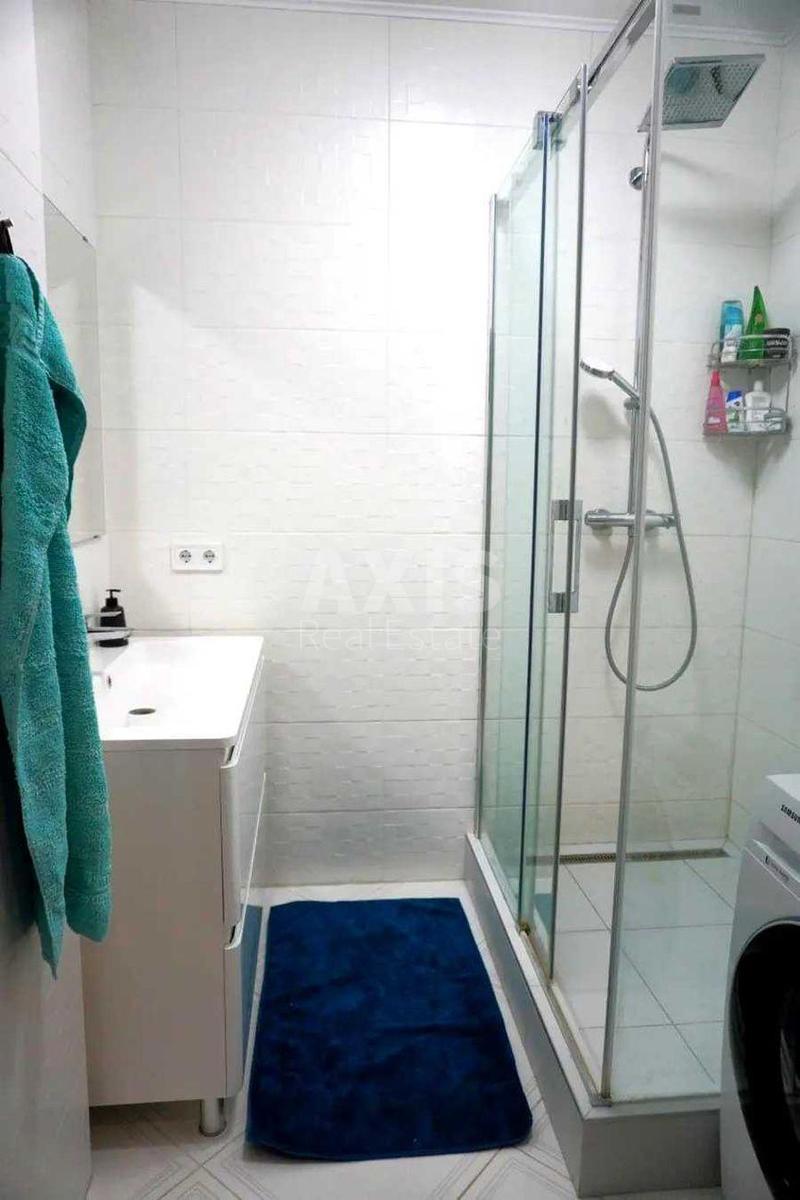 2k apartment vul. Kahovs'ka 586