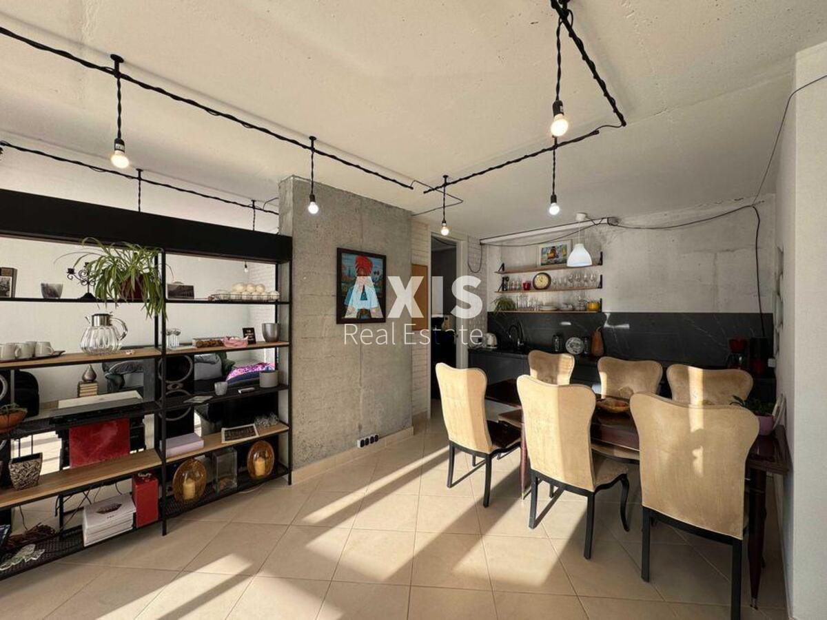 Office vul. Ahmatovoi' Anny 44, 120m2493670