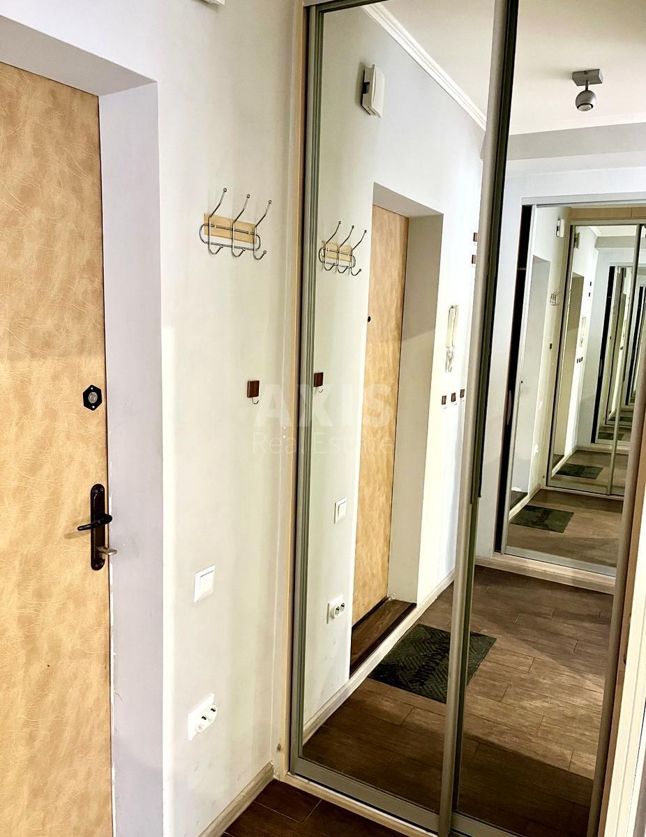 1k apartment vul. Solom'jans'ka 3А616085