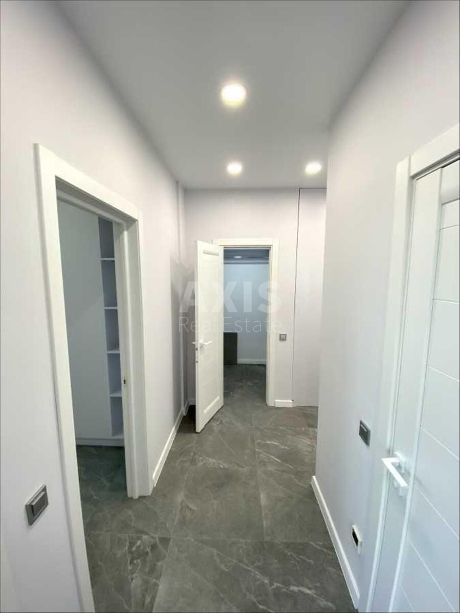 2k apartment vul. Gulaka Mykoly 47