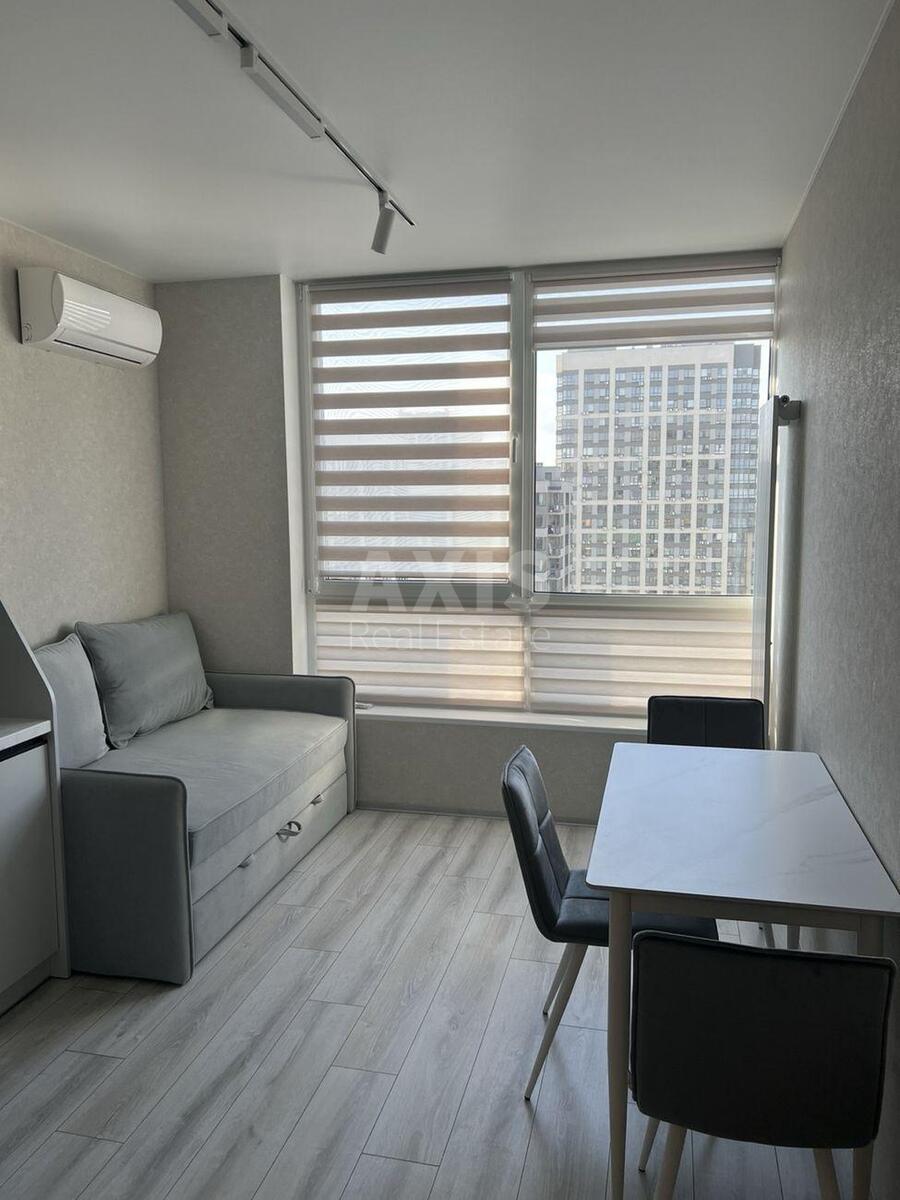 1к квартира ул. Александра Олеся 2В617870