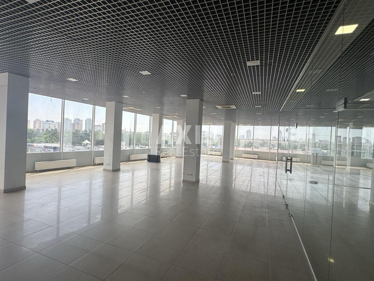 Trade object vul. Stal's'kogo Sulejmana 22, 77m2