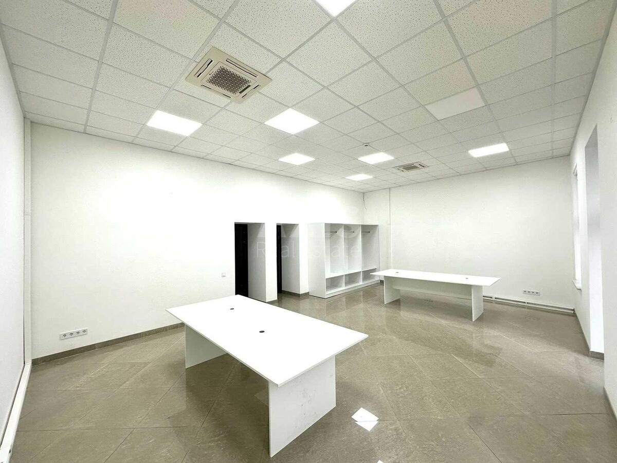 Office vul. Zhyljans'ka 19, 844m2575792
