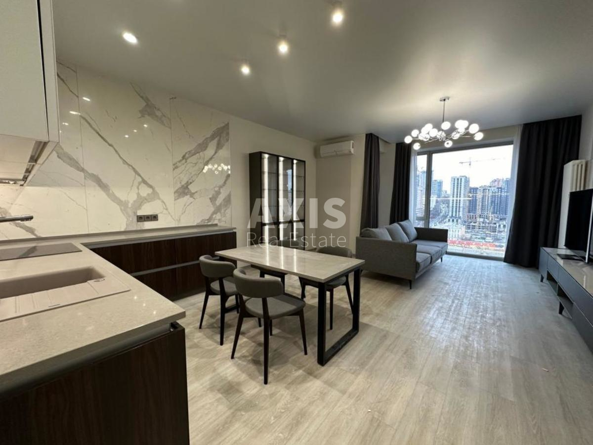 4k apartment vul. Antonovycha 1180