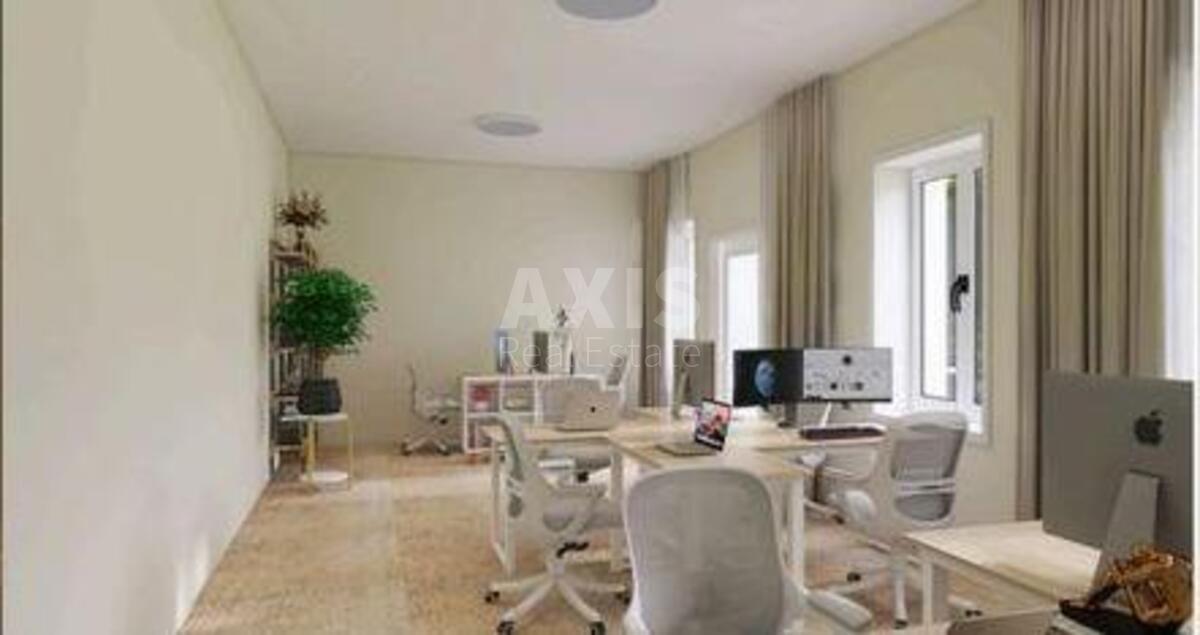 Service object vul. Jaroslaviv Val 4, 313m2