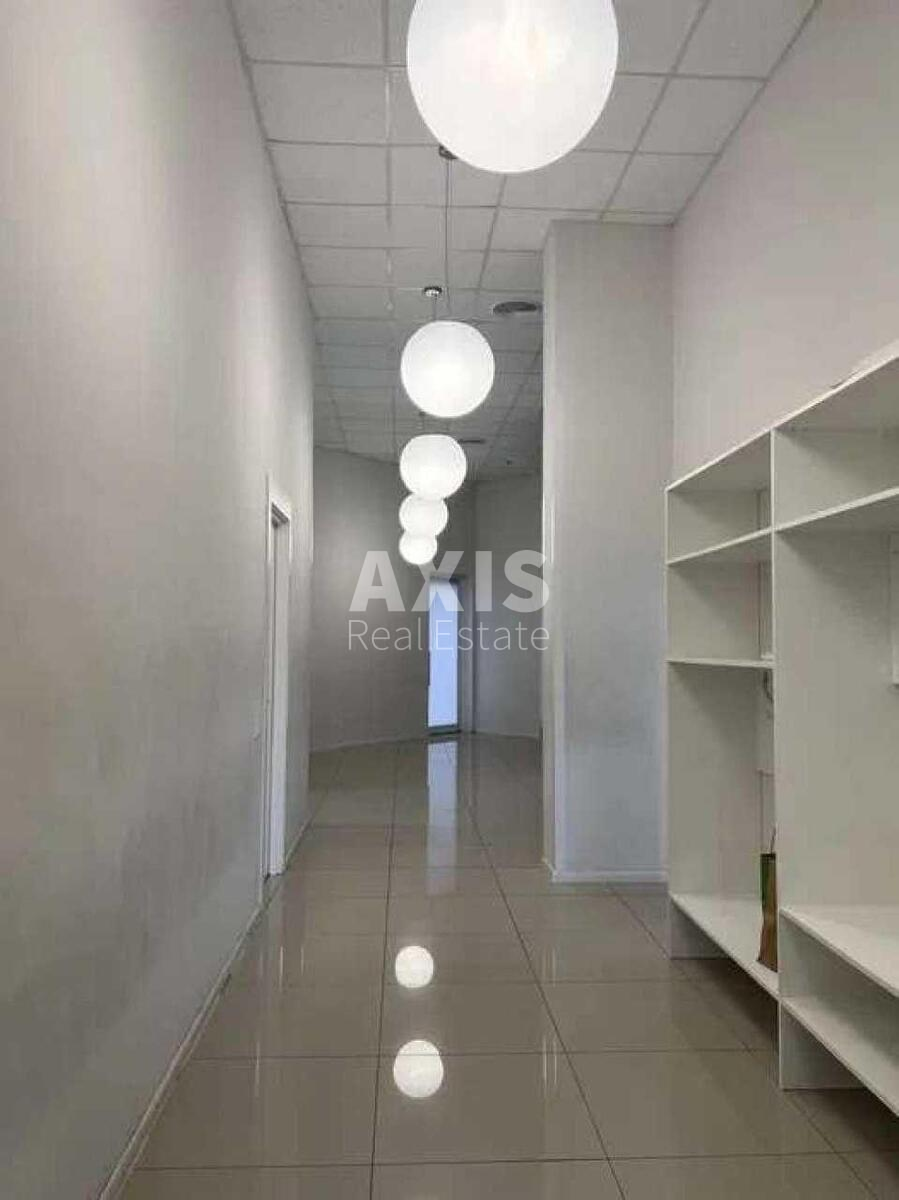 Офис ул. Василия Тютюнника 37/1, 190м24