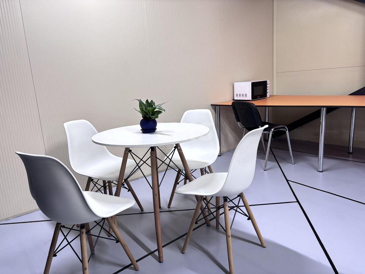 Office vul. Sadova 192-a 1, 110m26