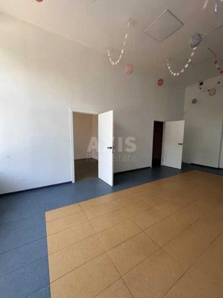 Объект торговли ул. Сикорского Игоря Авиаконструктора 1, 115м2639064