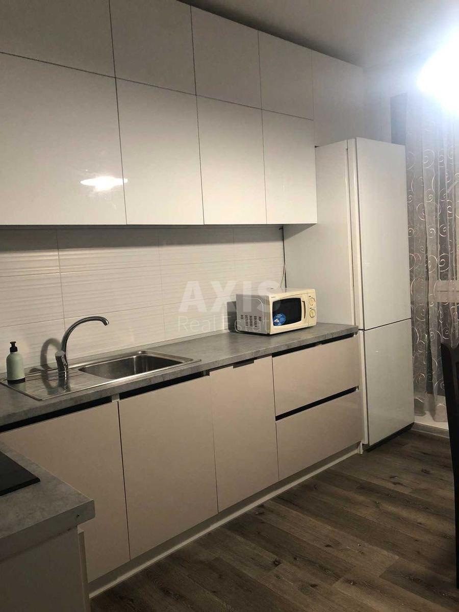 3k apartment vul. Zarichna 2