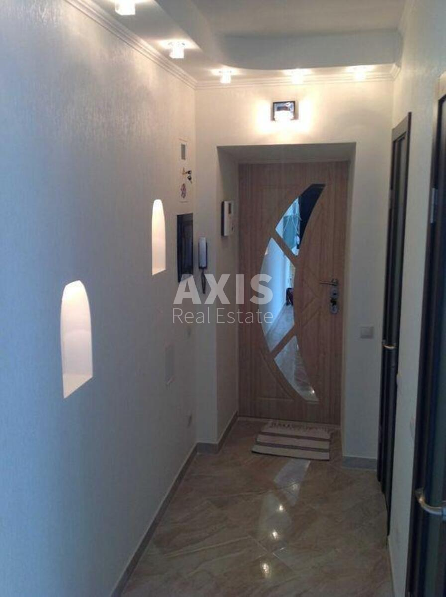 3k apartment bul. Lesi Ukrai'nky 127