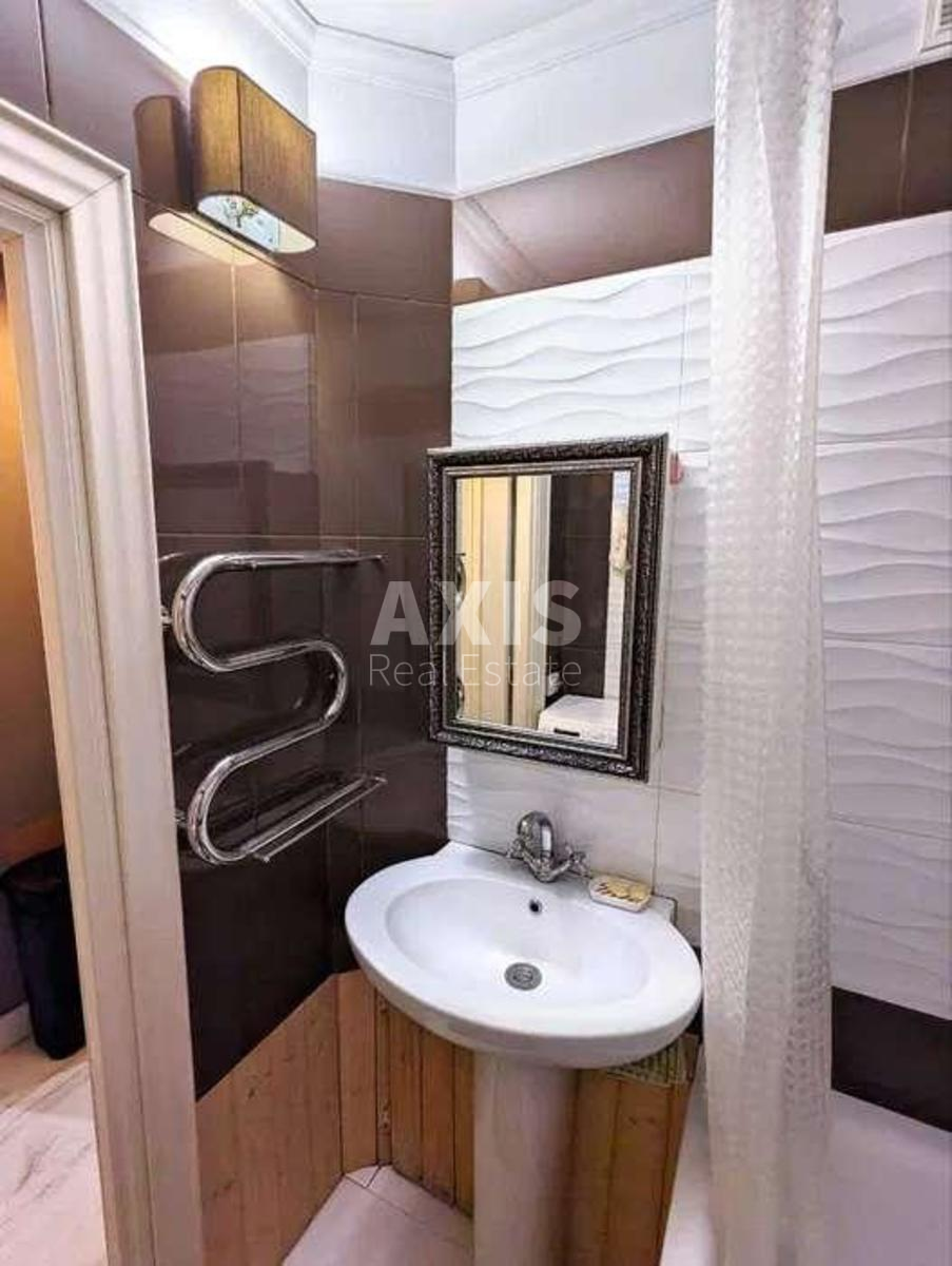 2k apartment vul. Geroi'v Kosmosu 19252454