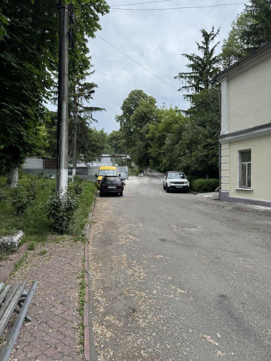 Office vul. Bajkova 7, 700m21