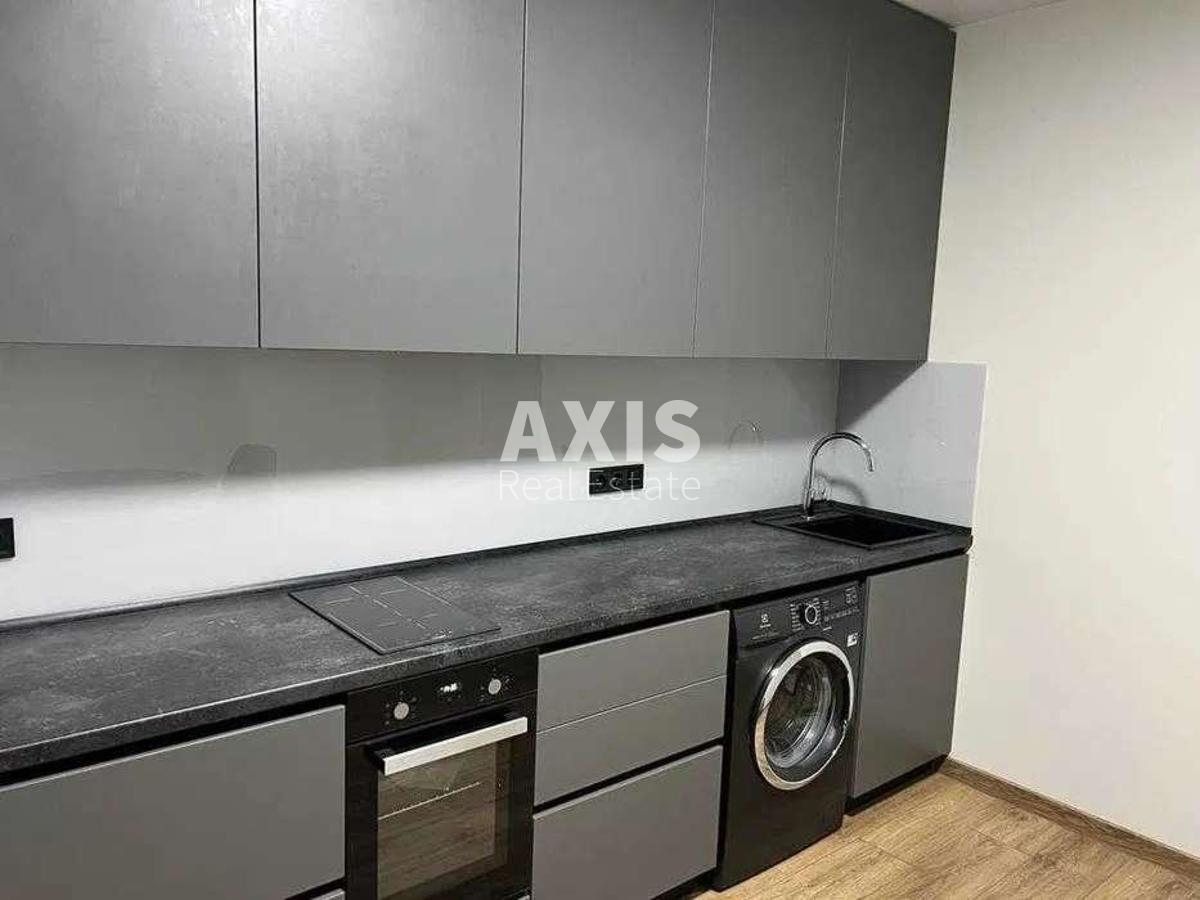 1k apartment vul. Sverstjuka Jevgena 4