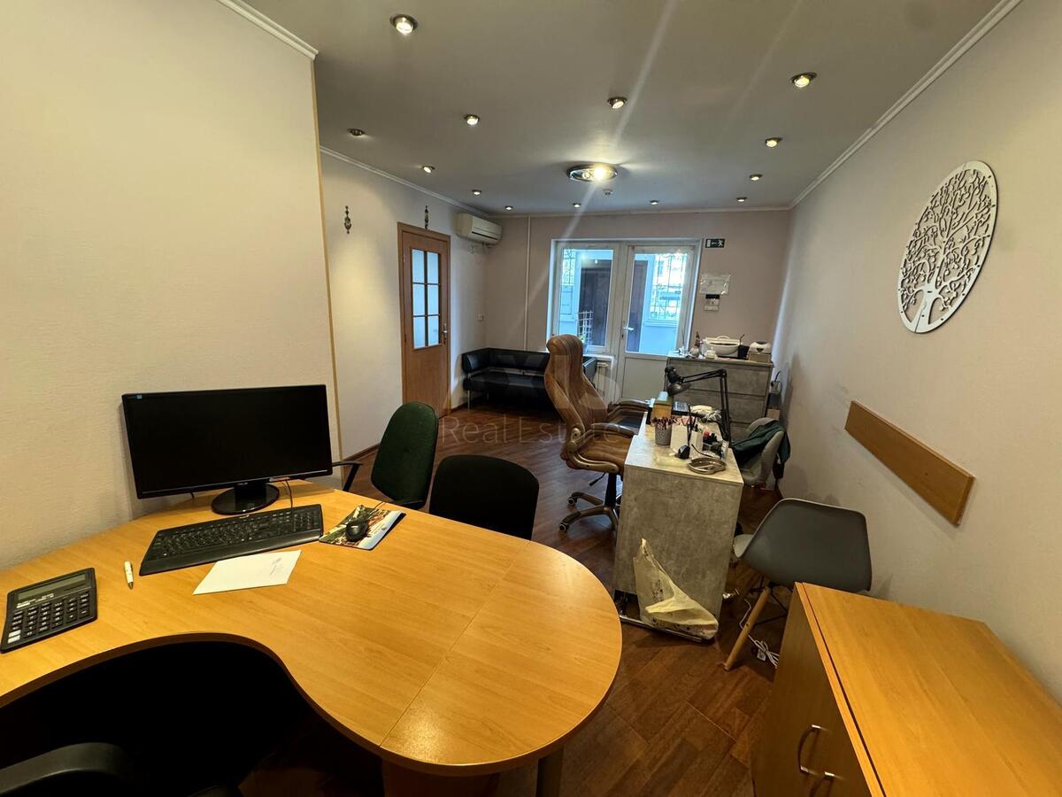 Office pr-t Bazhana Mykoly 9В, 35m2615336
