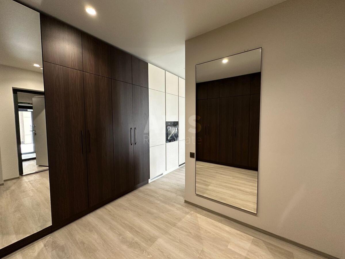 3k apartment vul. Antonovycha 1186