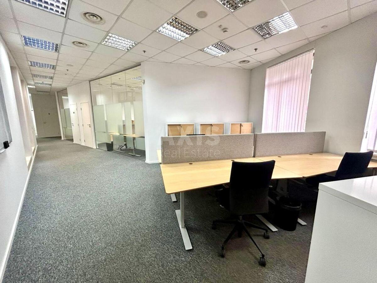 Office vul. Myhajlivs'ka 7, 465m26137811