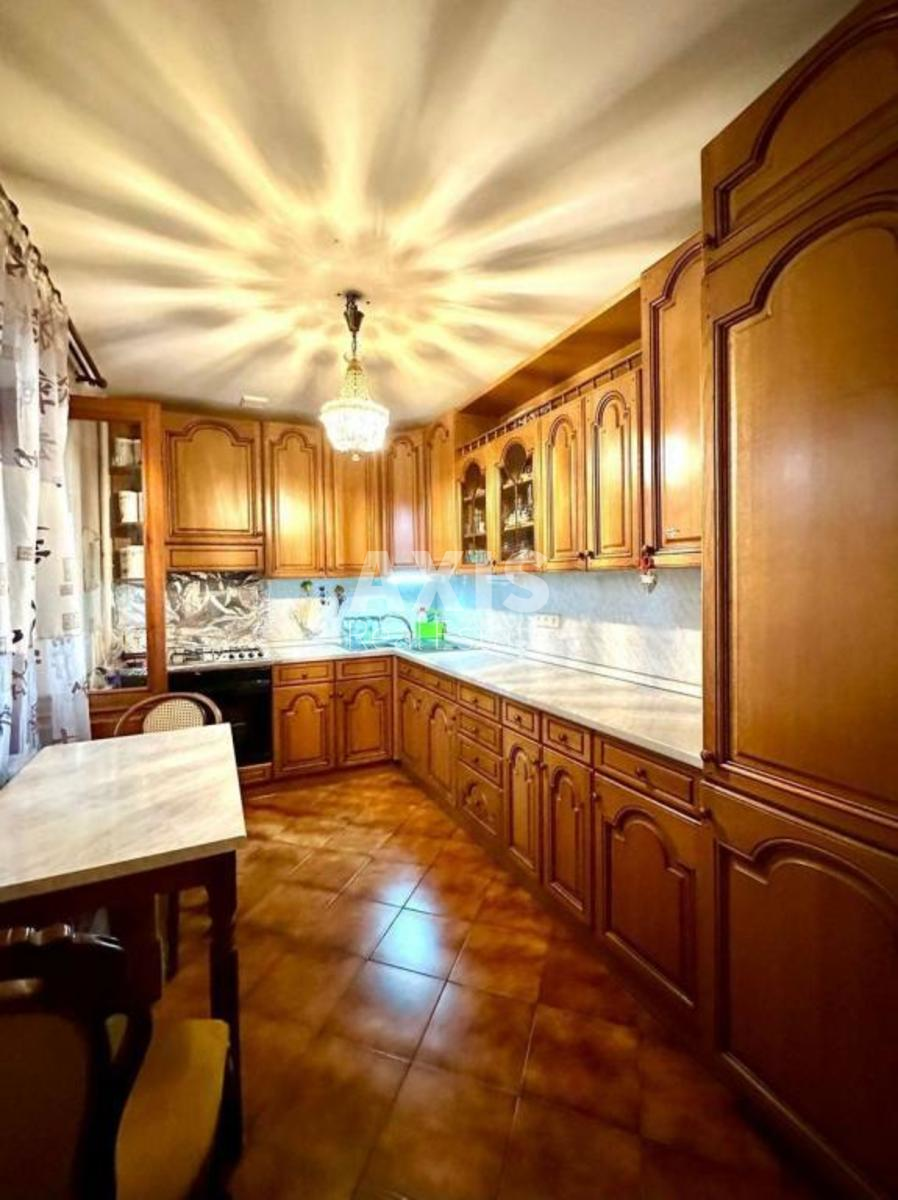 2k apartment vul. Zvirynec'ka 72