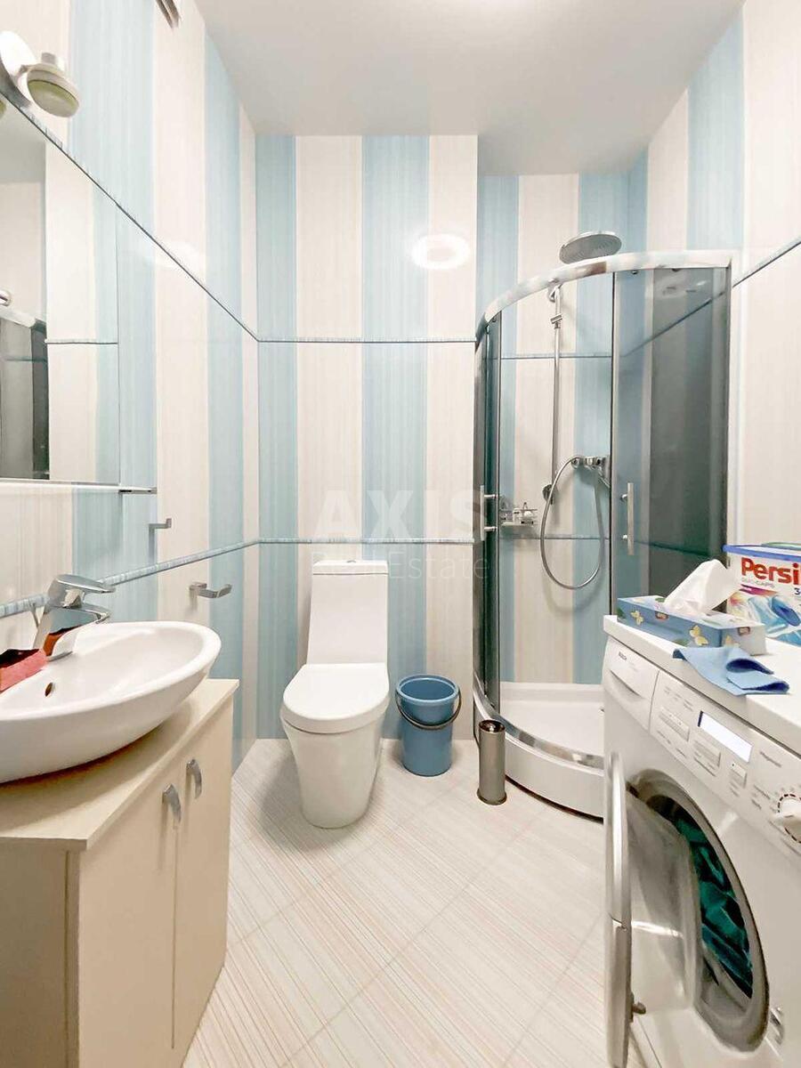4k apartment vul. Hmel'nyc'kogo Bogdana 82563825