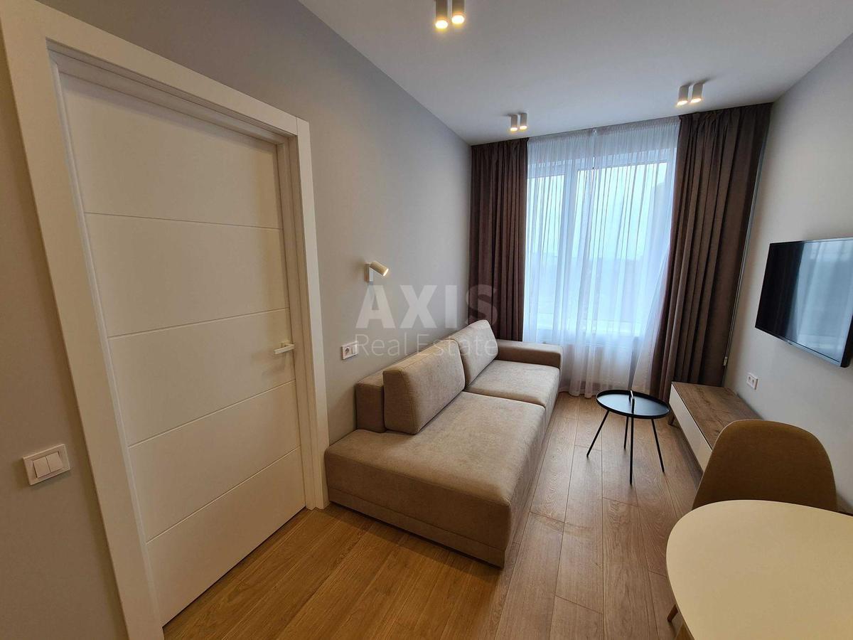 2k apartment vul. Zabolotnogo Akademika 16