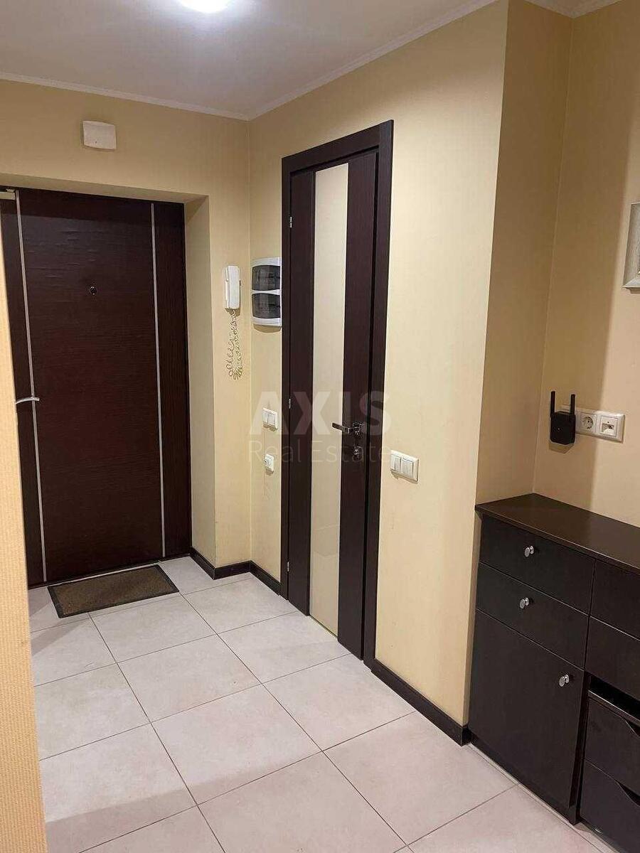 2k apartment vul. Volos'ka 239