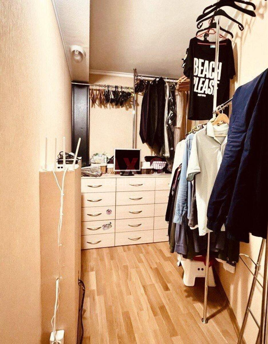 3к квартира ул. Ахматовой Анны 31501063