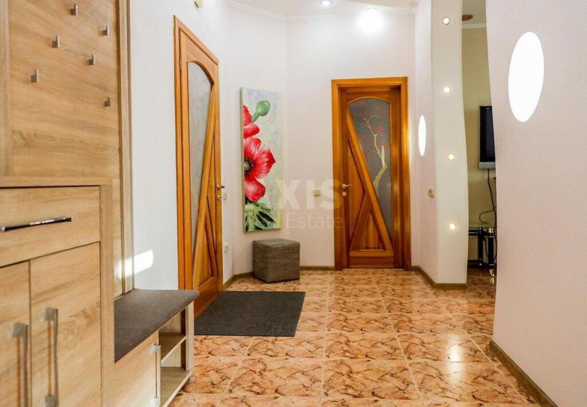 3k apartment bul. Lesi Ukrai'nky 232