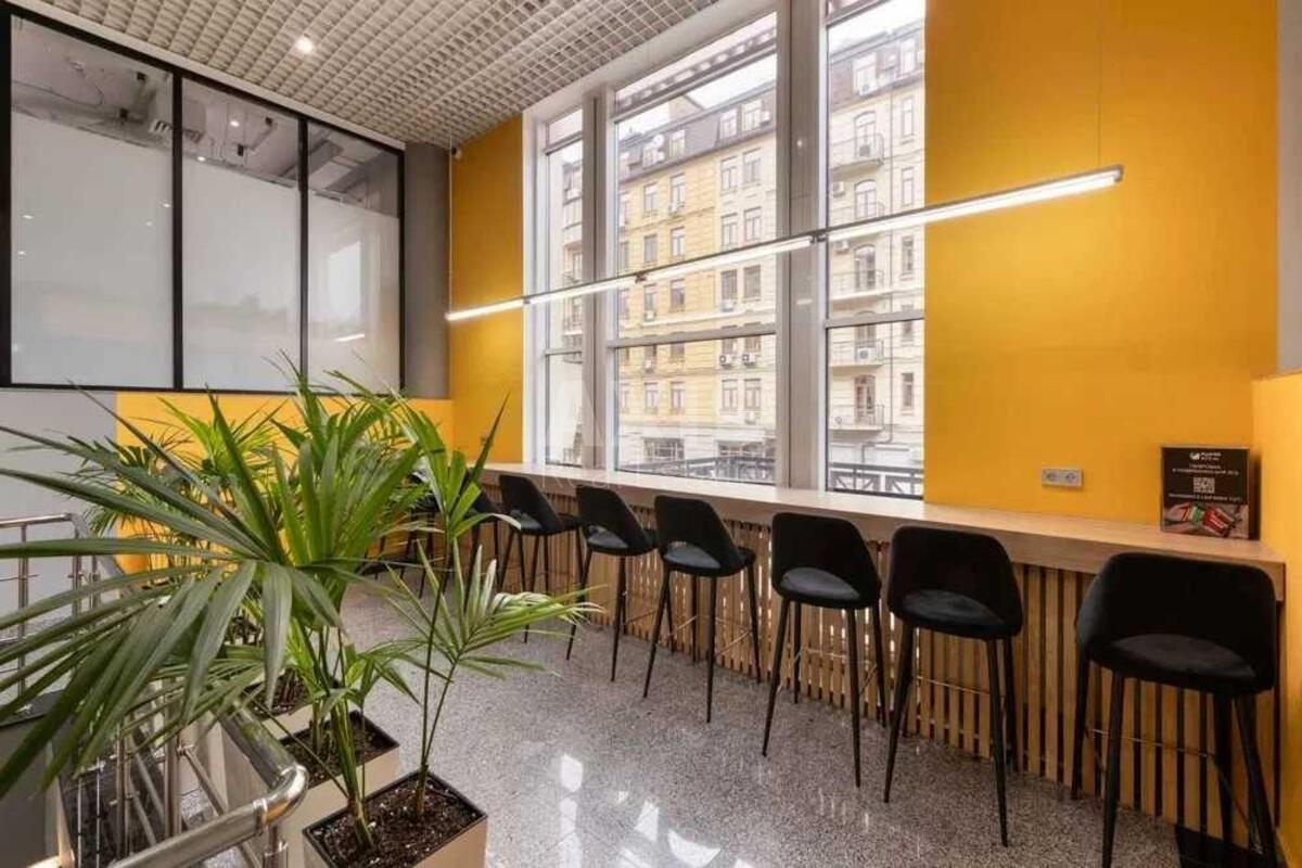 Office vul. Borychiv Tik 35В, 4057m2574404