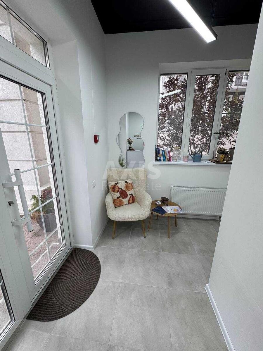 Office vul. Myhajla Maksymovycha 24, 21m2618381